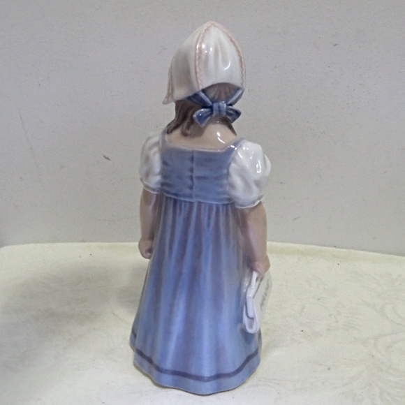 DAHL JENSEN COPENHAGEN DENMARK GIRL HANNE #1219 FIGURINE 8.25" - Picture 7 of 10